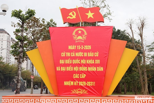 Rực rỡ sắc màu tuyên truyền bầu cử tại cơ sở
