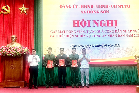 37 thanh niên Hồng Sơn viết đơn tình nguyện nhập ngũ