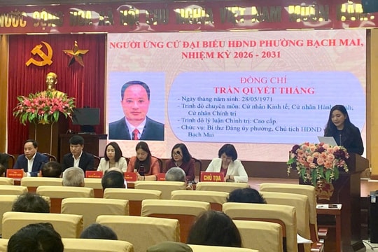 Phường Bạch Mai: Ứng cử viên đại biểu HĐND thể hiện quyết tâm đóng góp cho địa phương