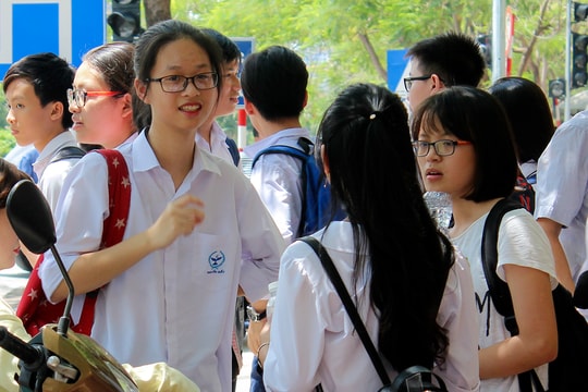 Rút ngắn thời hạn cấp bằng tốt nghiệp THPT, đẩy mạnh chuyển đổi số
