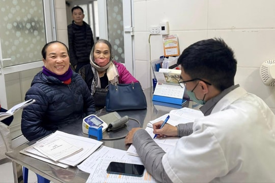 Hà Nội xóa “vùng lõm” y tế cơ sở, rút ngắn khoảng cách an sinh giữa các vùng