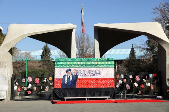 Iran sẽ tổ chức tang lễ cố Lãnh tụ tối cao Ali Khamenei trong 3 ngày