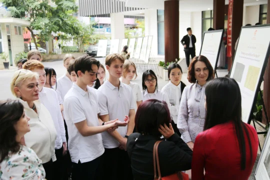 Đưa Châu bản, Mộc bản đến gần thế hệ trẻ