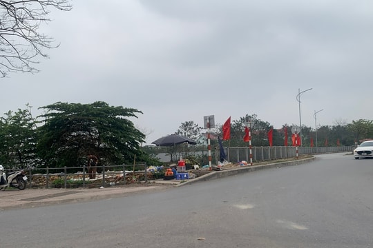Chống lãng phí Xã Phù Đổng: Đường trăm tỷ “đắp chiếu” vì vướng mặt bằng