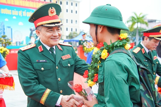 Hơn 4.600 thanh niên Đà Nẵng lên đường nhập ngũ