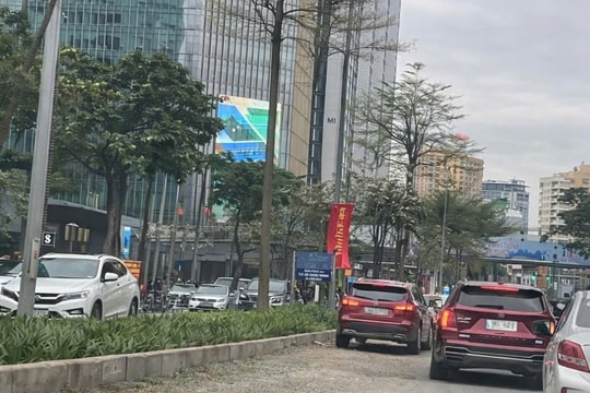 Đào đường trên phố Đào Tấn: Hoàn trả tạm bợ, tiềm ẩn nguy cơ mất an toàn