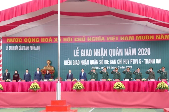 Trang trọng Lễ giao - nhận quân tại Điểm số 08 - Ban Chỉ huy phòng thủ khu vực 5 - Thanh Oai