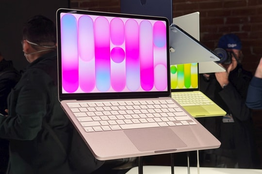 Macbook Neo cạnh tranh Chromebook và máy tính Windows giá rẻ