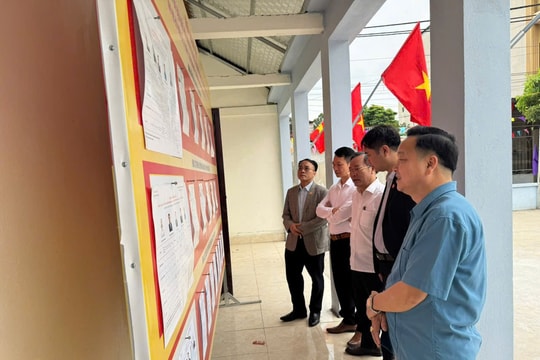 Rút ngắn khoảng cách của lá phiếu bầu cử