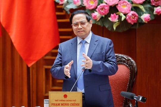 Thủ tướng Phạm Minh Chính: Điều hành chính sách tiền tệ, tài khóa phải thích ứng linh hoạt, kiên định mục tiêu