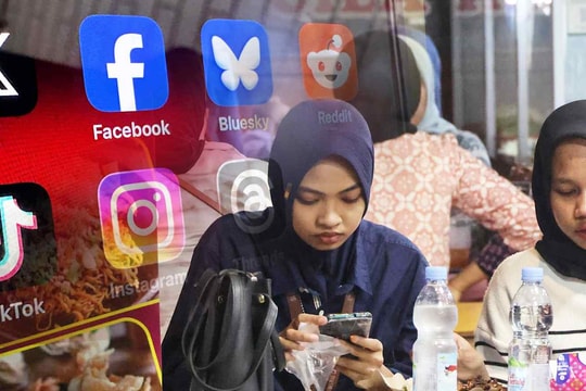 Indonesia sẽ là quốc gia Đông Nam Á đầu tiên cấm trẻ em dưới 16 tuổi dùng mạng xã hội
