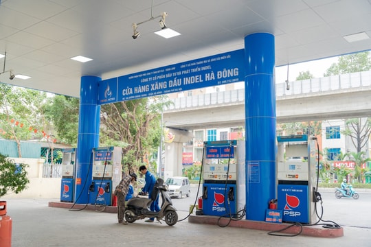 Thiếu nguồn cung, cây xăng tại Hà Đông lo không đủ hàng bán