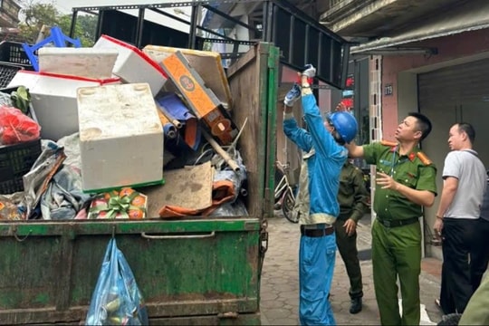 Bát Tràng ra quân lập lại trật tự đô thị khu vực chợ Bún phục vụ công tác bầu cử