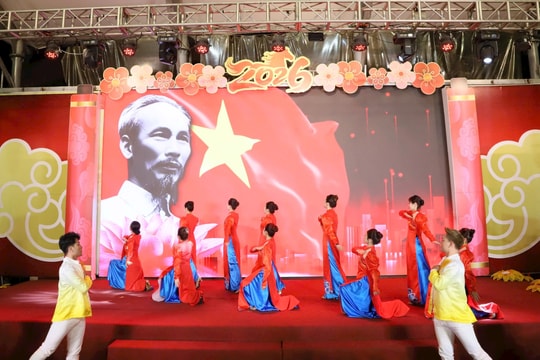 Sôi động chương trình nghệ thuật chào mừng bầu cử phường Cửa Nam