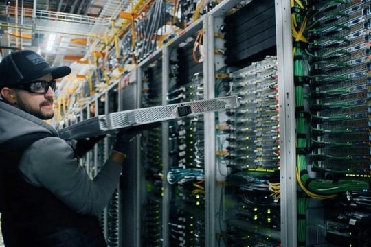 Amazon “sập” diện rộng giữa căng thẳng Trung Đông