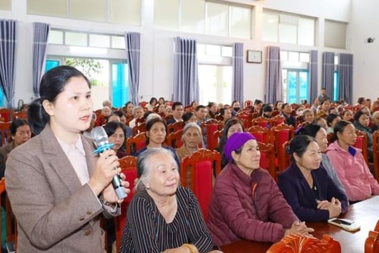 Cử tri phường Tùng Thiện kiến nghị đẩy nhanh công tác cấp giấy chứng nhận quyền sử dụng đất