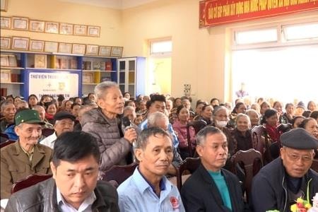 Ứng cử viên HĐND xã Thanh Oai tiếp xúc cử tri các thôn: Đồng Tâm, Dũng Tiến