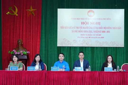 Phù Đổng tổ chức tiếp xúc cử tri tại đơn vị bầu cử số 7