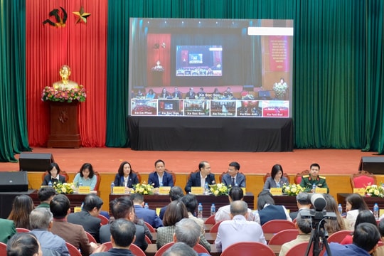 Đại biểu dân cử trước yêu cầu tiếp tục đổi mới hoạt động