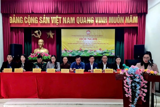 Ứng cử viên đại biểu HĐND phường Xuân Đỉnh tiếp xúc cử tri