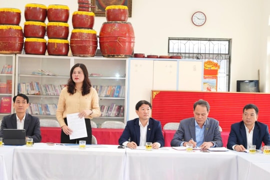 Đoàn kiểm tra của Ban bầu cử đại biểu HĐND thành phố Hà Nội kiểm tra công tác chuẩn bị bầu cử tại xã Phù Đổng