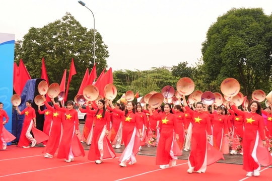 Xã Bát Tràng: Nhiều hoạt động chào mừng Ngày Quốc tế phụ nữ 8-3