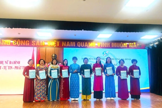 Phường Ba Đình ra mắt Câu lạc bộ “Phụ nữ kết nối số - Đồng hành cùng bầu cử”