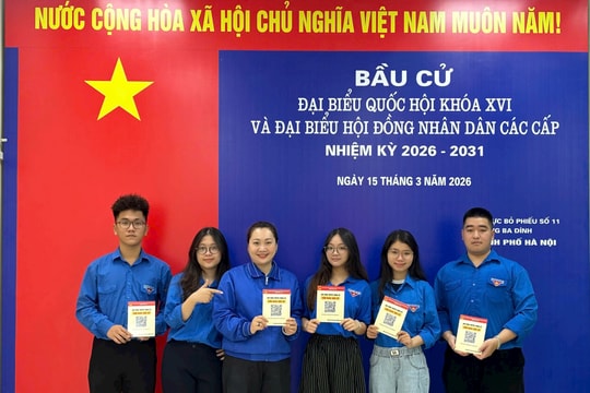 Lan tỏa “Cẩm nang bầu cử” trên địa bàn phường Ba Đình