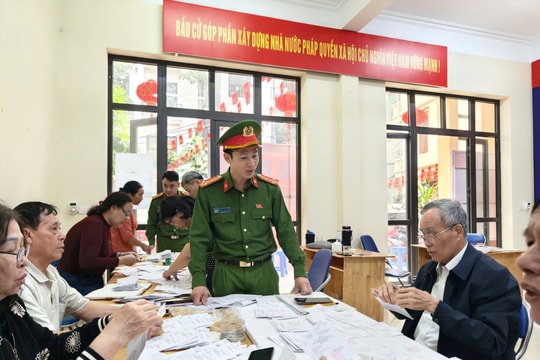 Công an phường Tây Hồ bảo đảm an ninh trật tự phục vụ bầu cử