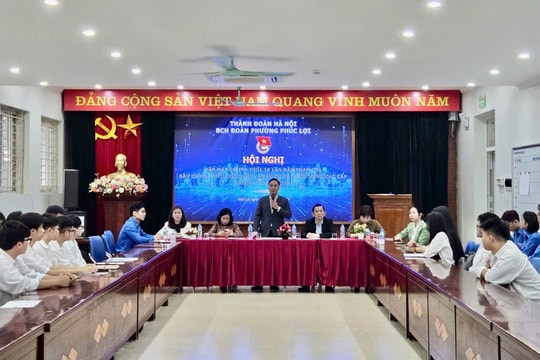Phường Phúc Lợi gặp mặt 138 cử tri lần đầu tham gia bầu cử