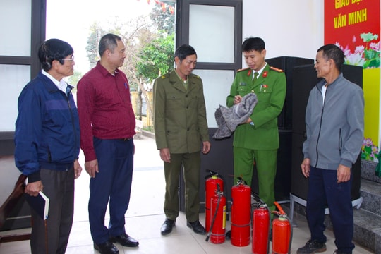 “Lá chắn thép” bảo vệ ngày bầu cử