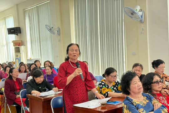 Phụ nữ phường Giảng Võ: Tổ chức mạn đàm giúp hội viên hiểu rõ tiểu sử người ứng cử
