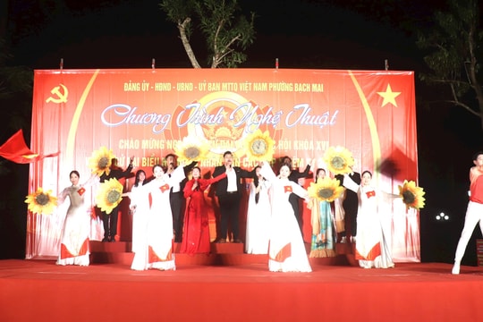Phường Bạch Mai tổ chức chương trình nghệ thuật mừng ngày bầu cử