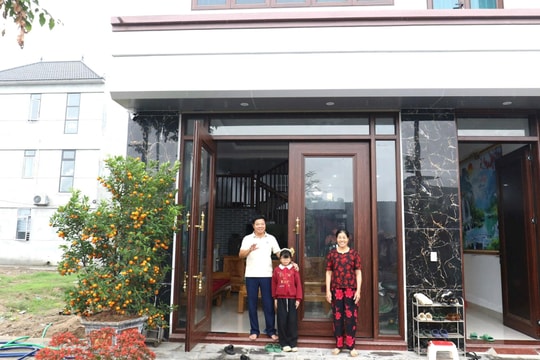 Cuộc sống mới của những người dân nhường đất xây dựng cầu Hồng Hà