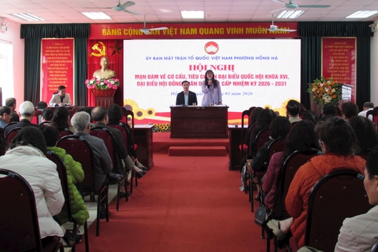 Phường Hồng Hà: Tích cực tổ chức mạn đàm, tuyên truyền về bầu cử