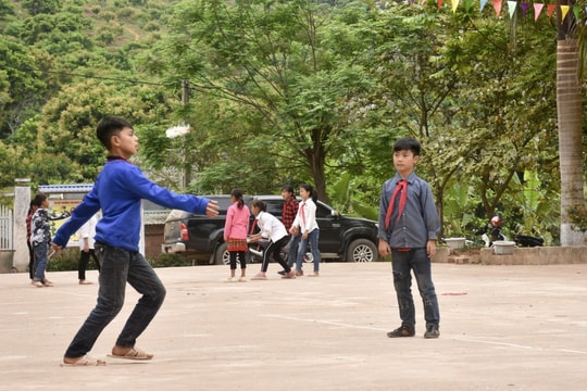 Góp phần bảo đảm cơ hội học tập cho học sinh tại các xã biên giới