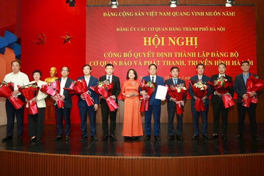 Đồng chí Vũ Minh Tuấn là Bí thư Đảng ủy Cơ quan Báo và Phát thanh, truyền hình Hà Nội