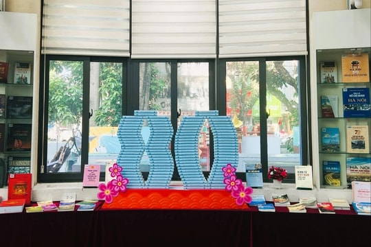 Trưng bày 300 tài liệu sách, báo chủ đề “Quốc hội Việt Nam trong tiến trình đổi mới đất nước”