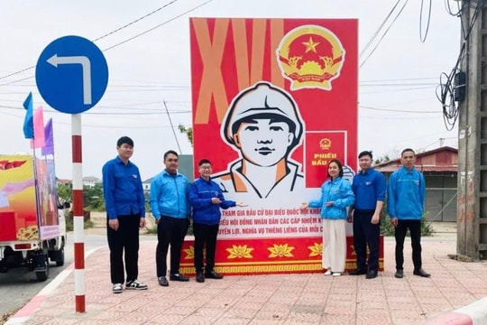 Tuổi trẻ xã Yên Lãng đẩy mạnh công tác tuyên truyền ngày hội bầu cử