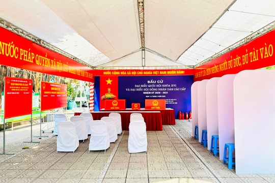 Không khí chào đón ngày bầu cử rộn ràng tại phường Kim Liên