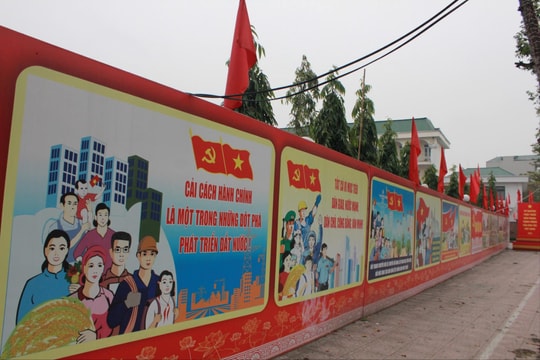 Xã Thanh Oai rực rỡ cờ hoa đón ngày hội toàn dân