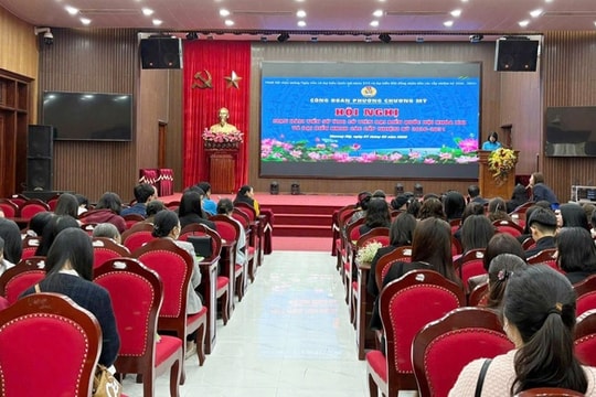 Đẩy mạnh tuyên truyền về ứng cử viên tới đoàn viên, người lao động