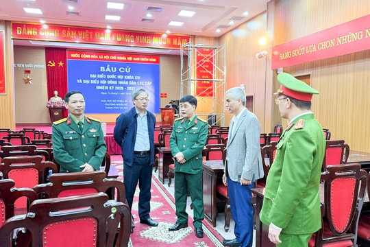 Công an phường Nghĩa Đô bảo đảm an toàn ngày bầu cử