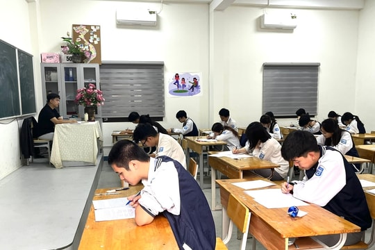 Nhận định đề ngữ văn – kỳ thi khảo sát lớp 12 của Hà Nội