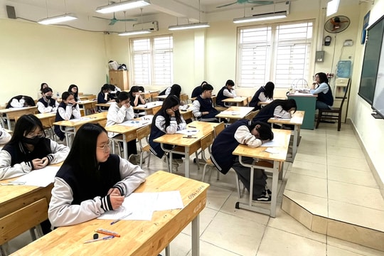 Học sinh Hà Nội “tổng diễn tập” trước kỳ thi tốt nghiệp trung học phổ thông
