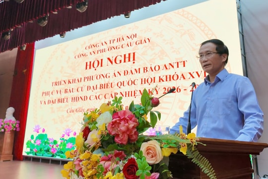 Công an phường Cầu Giấy bảo đảm an toàn ngày bầu cử