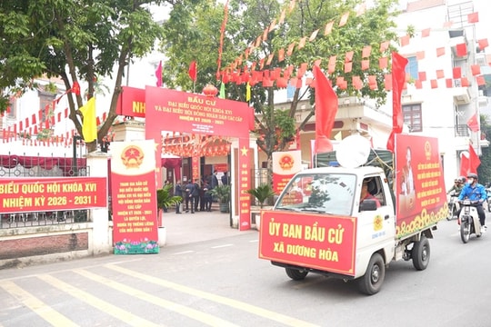 Xã Dương Hòa ra quân tuyên truyền lưu động về bầu cử