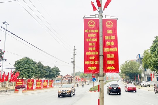 Ngoại thành Hà Nội: Chỉnh trang sạch đẹp, sẵn sàng cho ngày bầu cử
