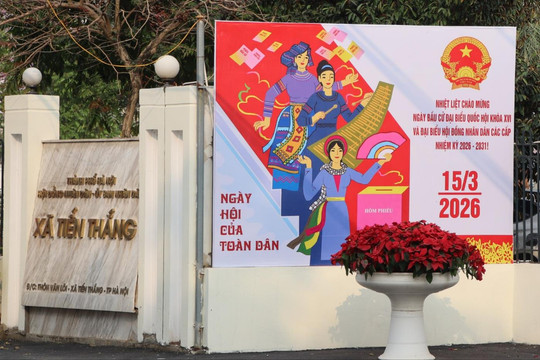 Xã Tiến Thắng rực rỡ cờ hoa trước ngày hội lớn