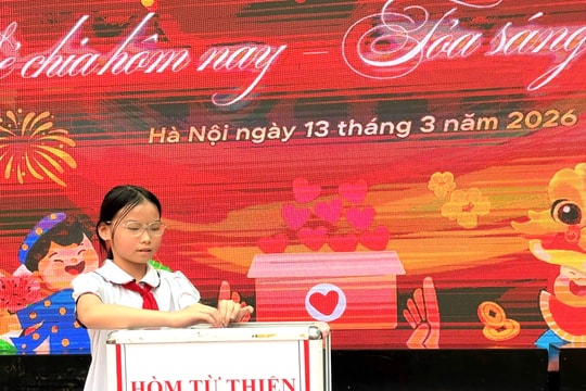 Hội chợ từ thiện “Sẻ chia hôm nay - Tỏa sáng ngày mai”